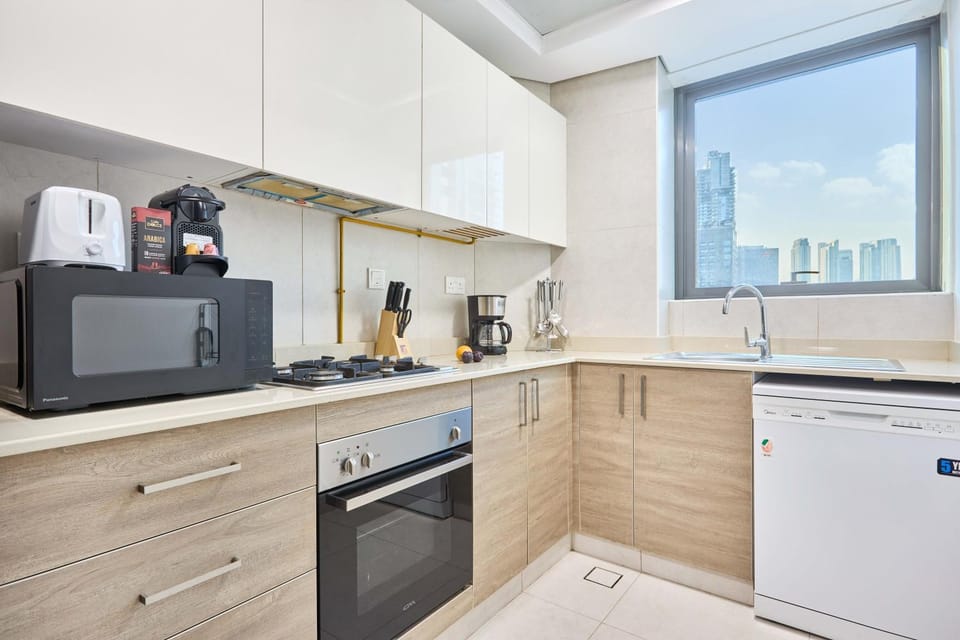 Kitchen or kitchenette, kitchen