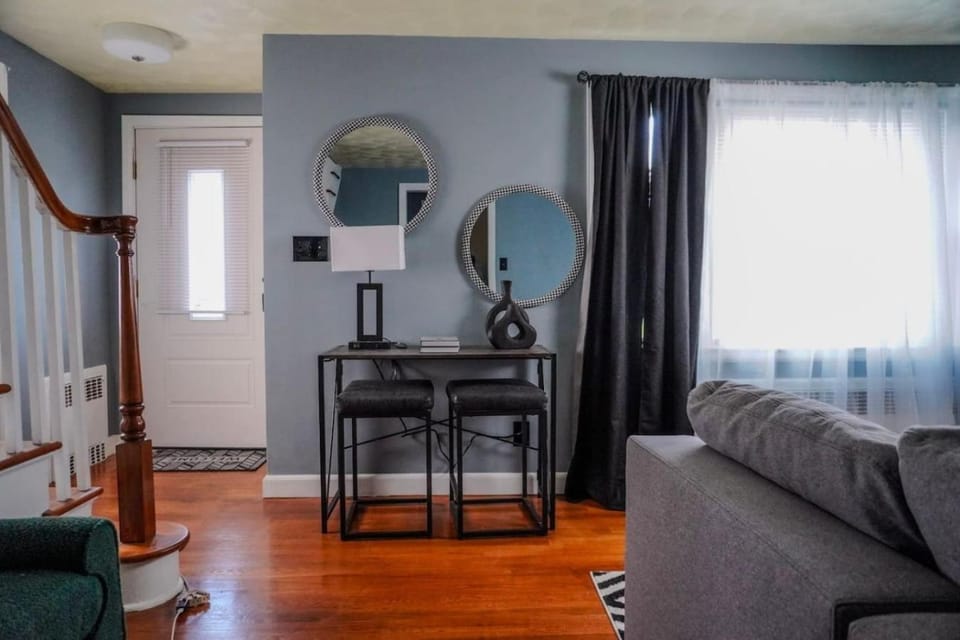 Pet Friendly 3BR New Britain Home with King Bed Near Hartford Sleeps 8 House in New Britain