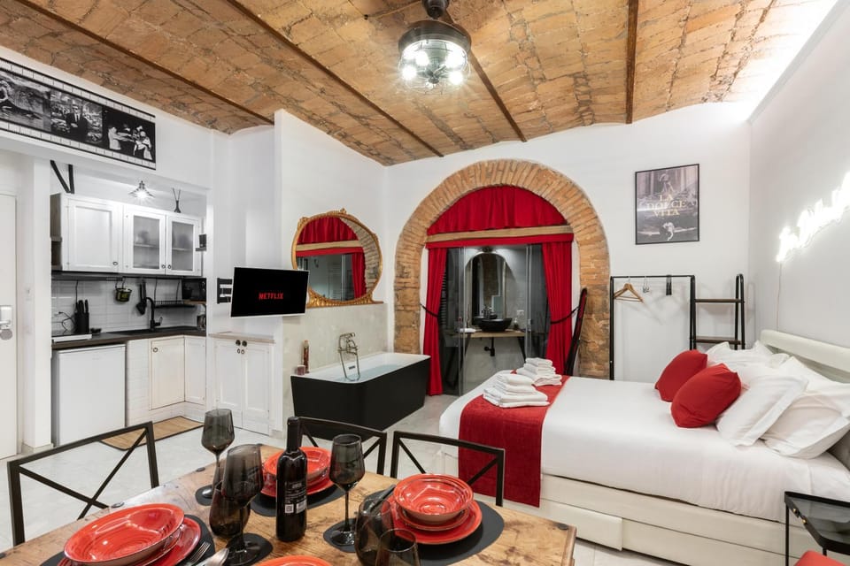 Dining area, Bedroom, Bath