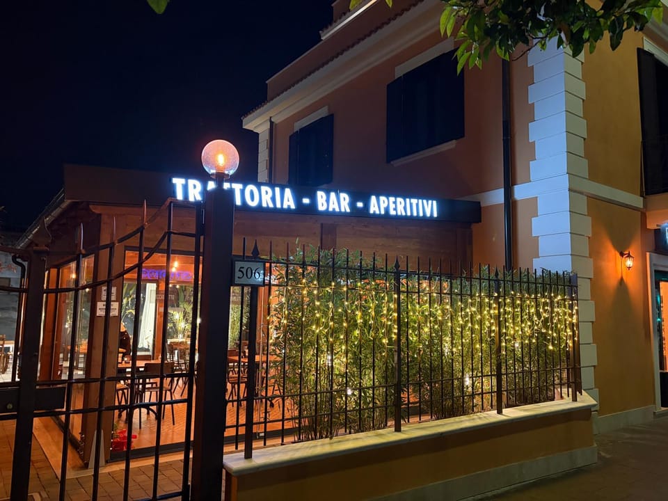 Restaurant/places to eat