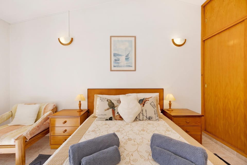 Living room, Bedroom
