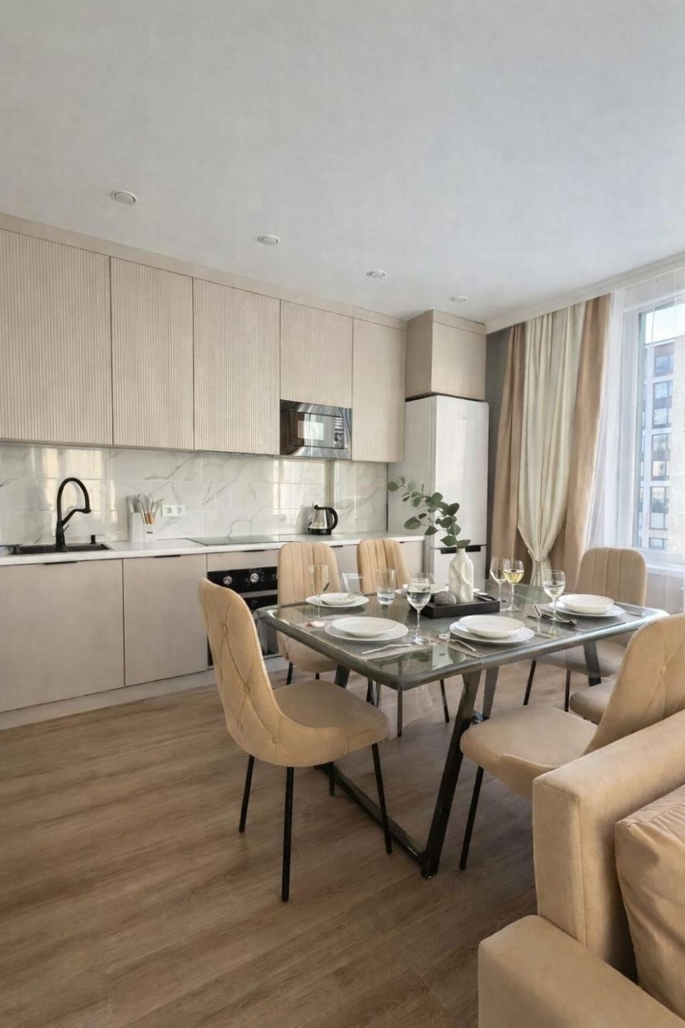 Kitchen or kitchenette