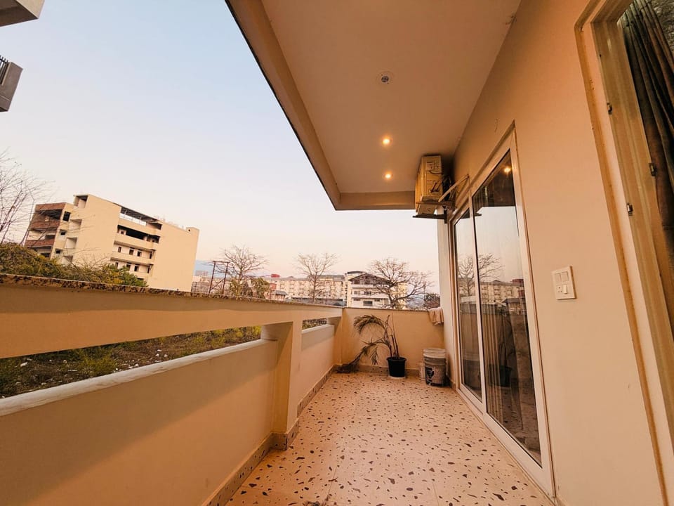 The Tranquil Stay Apartment in Dehradun