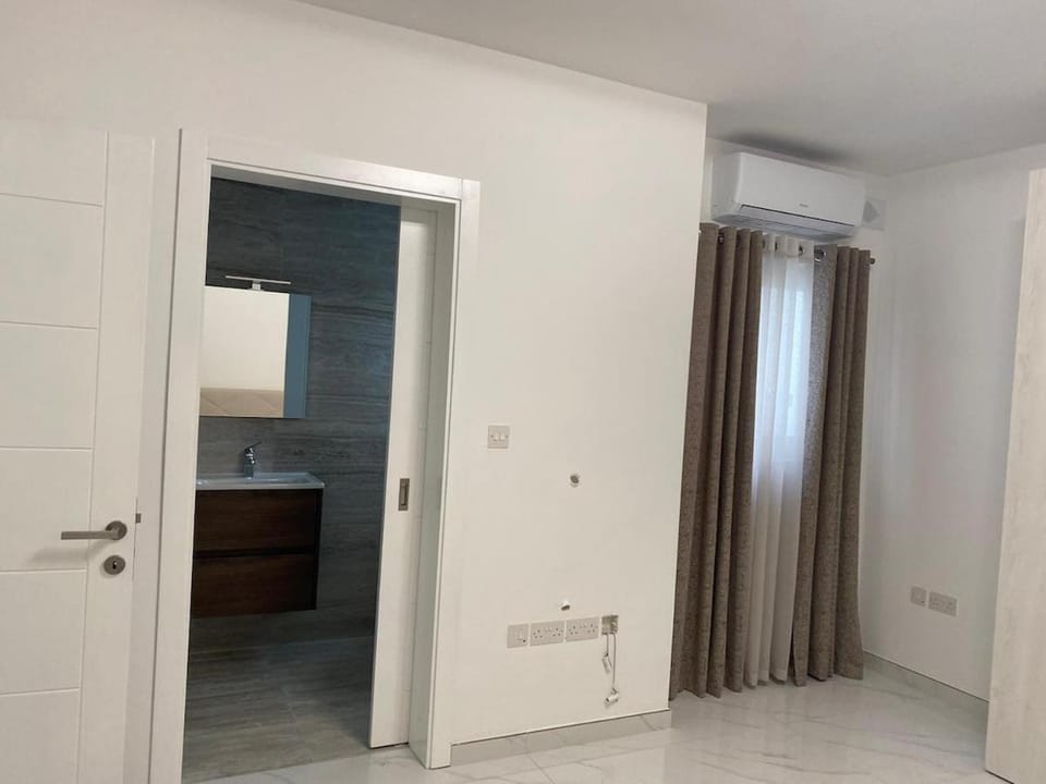 Spacious Flat at Naxxar Apartment in Malta