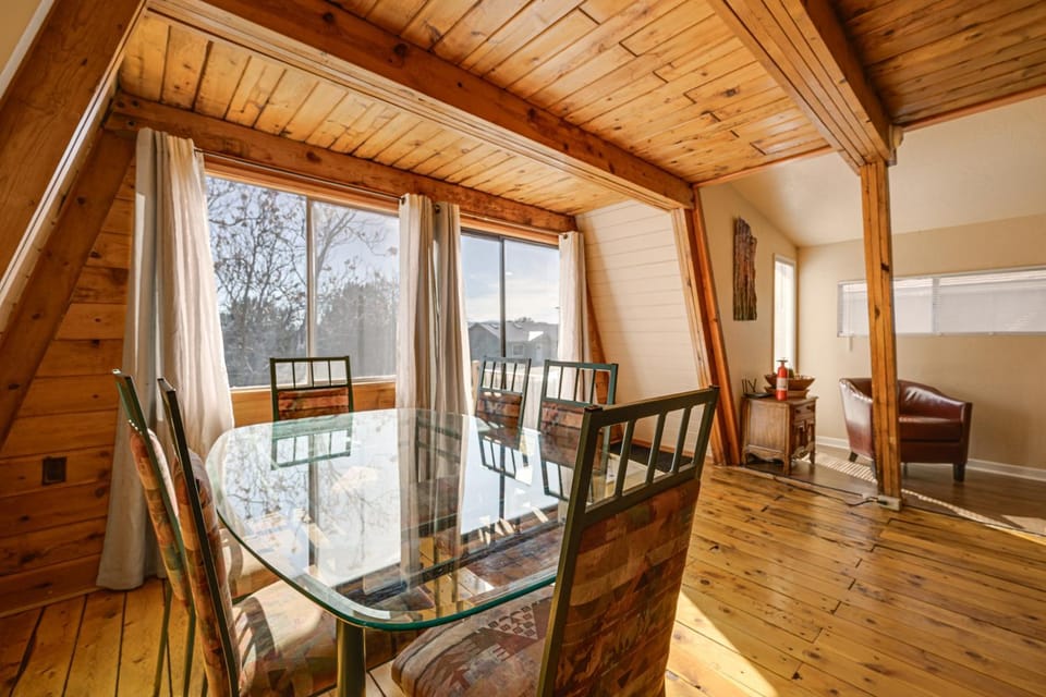 Hike, Bike & ATV! A-Frame Rimrock Cabin w/ Views Cabin in Camp Verde