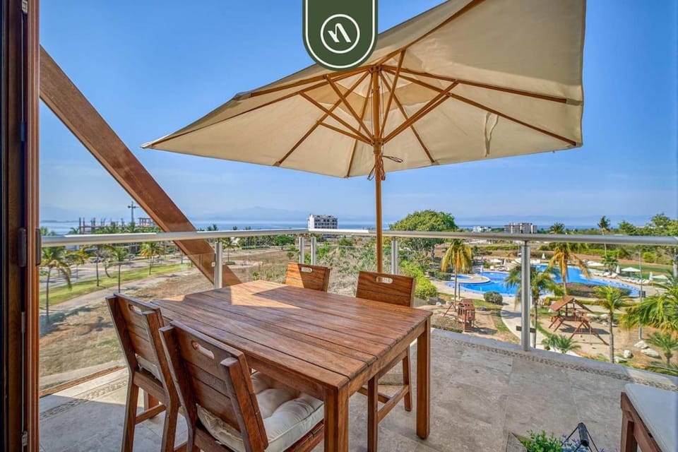 B Nayar-Taib 402 | 3BR/3BA Nuevo Vallarta, pool, hot tub Apartment in La Cruz de Huanacaxtle