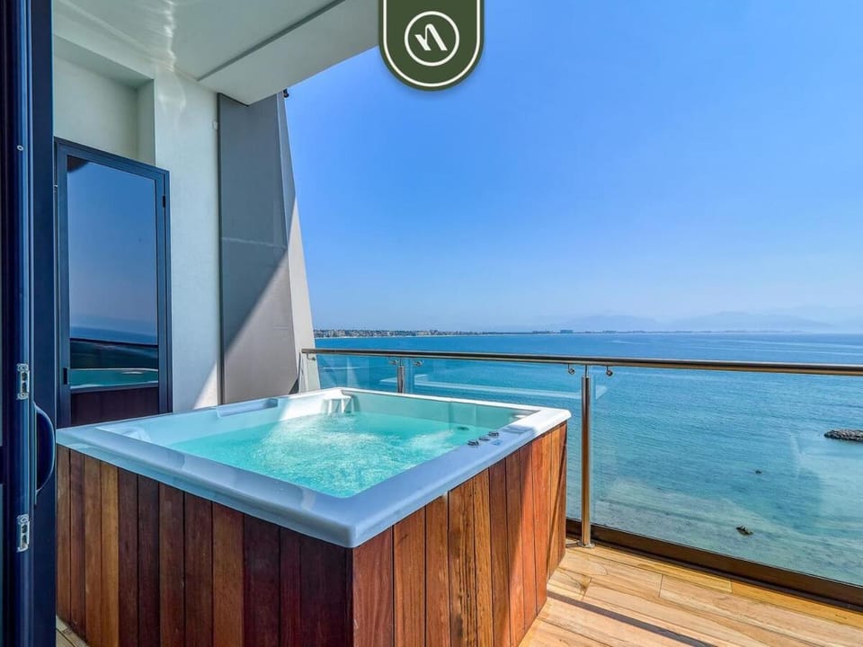 Bahiban 404 | 3BR/3BA Ocean View, Pool & Beach Apartment in La Cruz de Huanacaxtle