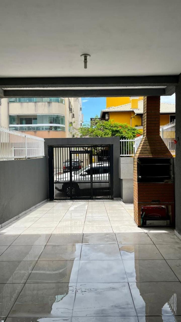 Patio, BBQ facilities, Parking