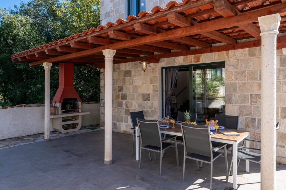 Balcony/Terrace, Dining area