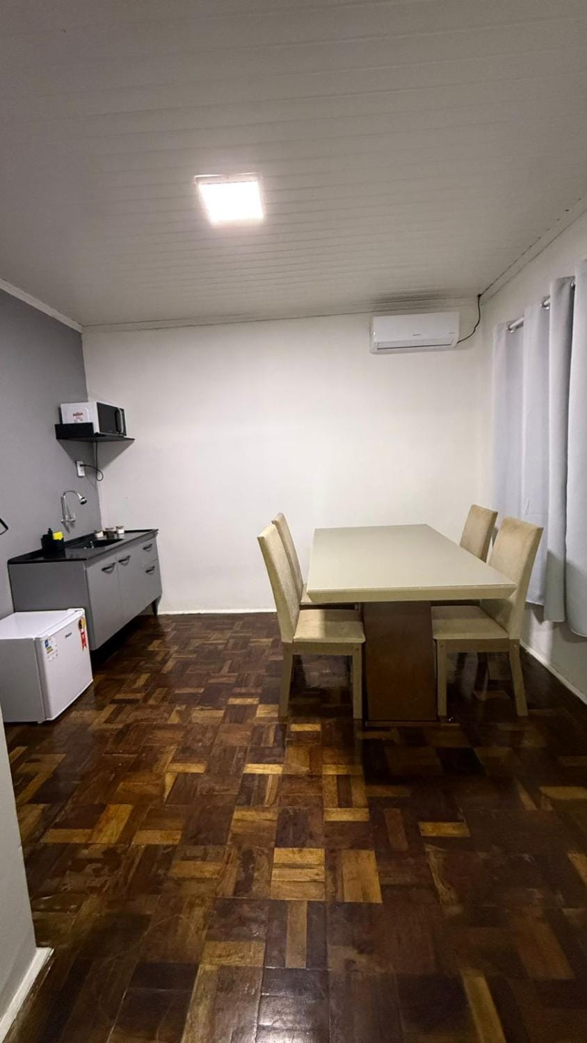 Flat completo em região central e tranquila Apartment in Chapecó
