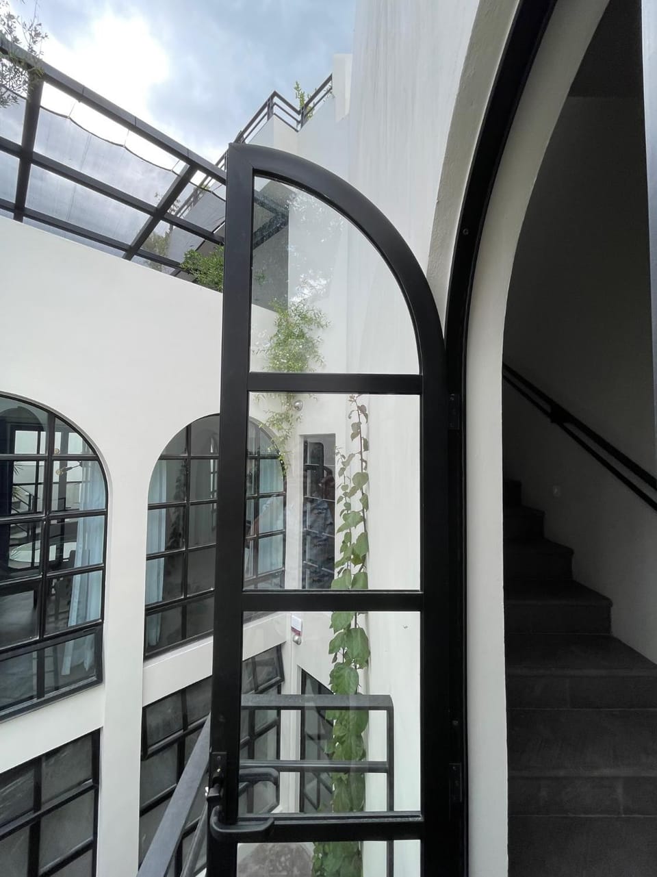 Facade/entrance