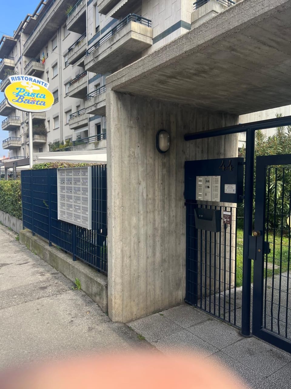 Property building, Restaurant/places to eat, Street view