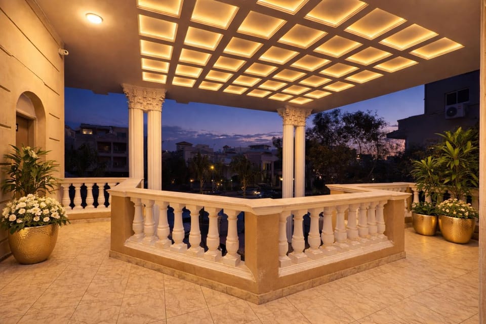Night, View (from property/room), Balcony/Terrace