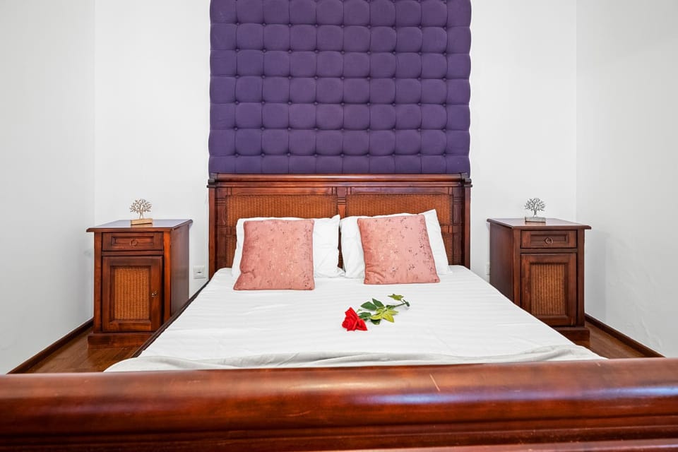 Stepup Apartment, City Center Bucharest, Magheru Blvd View, Elegant Stay Apartment in Bucharest