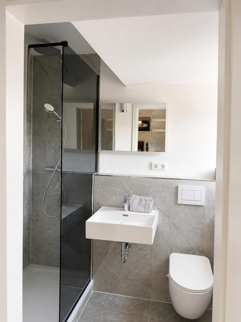 Shower, Toilet, Bathroom