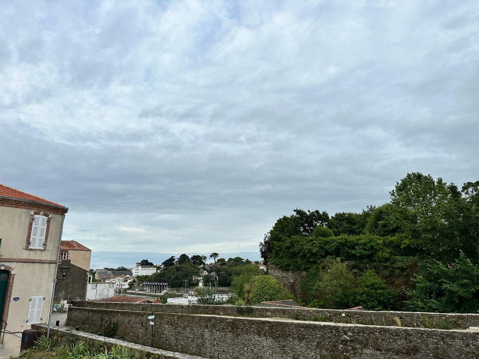 Logis Nature au pied du Château Apartment in Pornic