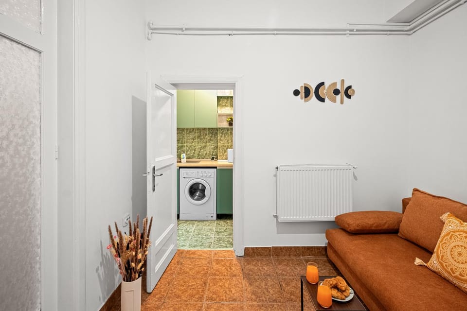 Stepup Apartment, Old Town Bucharest, City Center, Classic Escape Apartment in Bucharest