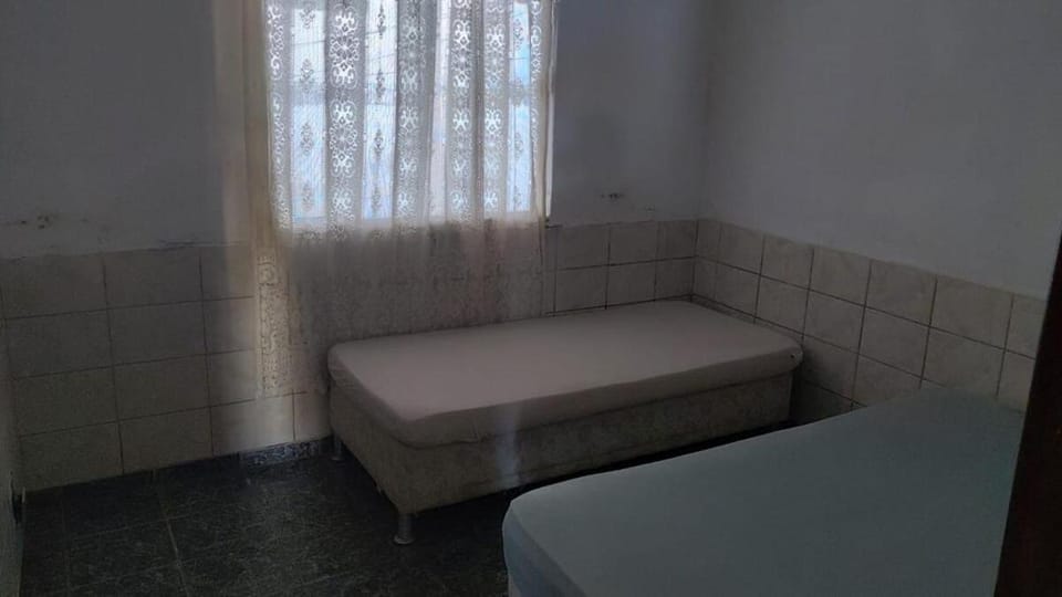 Casa com piscina churrasqueira Wi Fi 500m da praia do boi Arubinha House in São Pedro da Aldeia