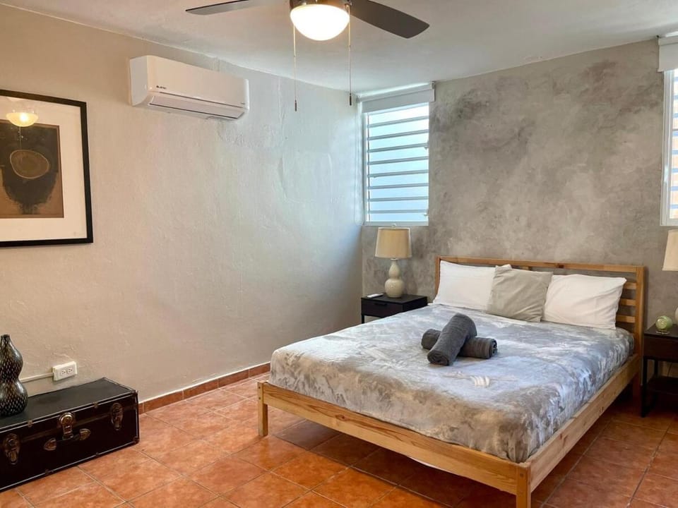 Charming Vintage Apartment Steps from the Beach Apartment in San Juan