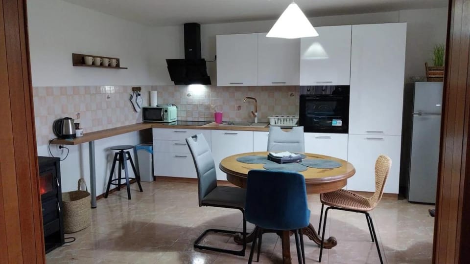 Apartman Staro Petrovo Selo Apartment in Brod-Posavina County, Croatia