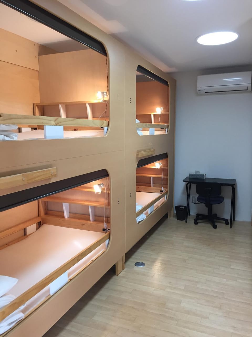 bunk bed