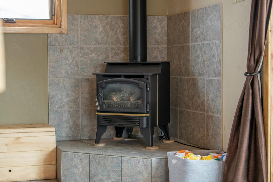 A Peace of Paradise Ski Hot Tub Pet Friendly Apartment in Colorado