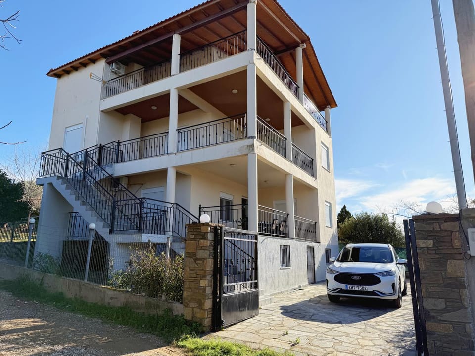 Property building, Parking