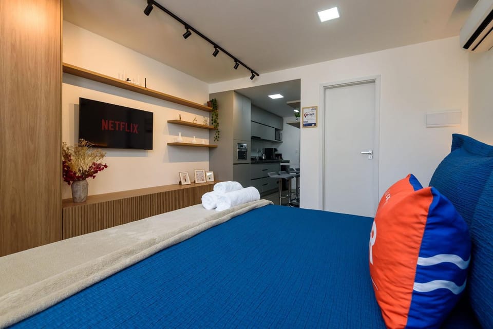 Studio Close to Lapa with Pool | RL 201/806 Apartment in Santa Teresa