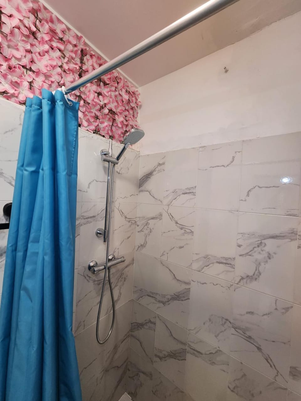 Urban Cozy Canal Saint-Martin Paris Gare du Nord Apartment in Paris