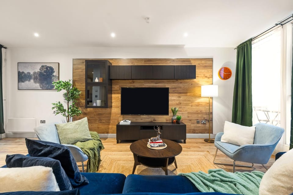 Khayat Homes - The Pegasus Apartment in London