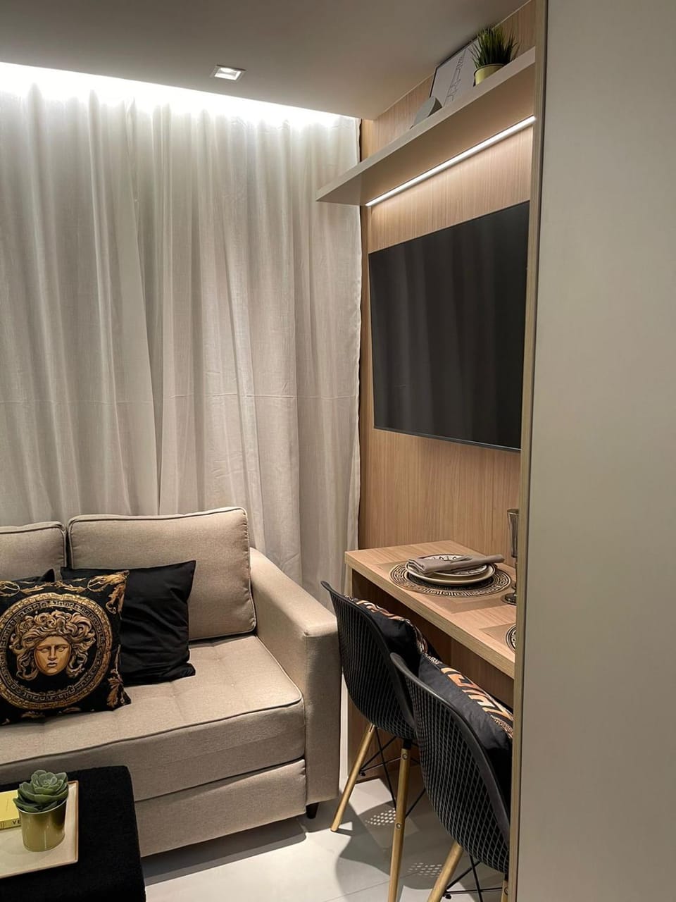 Studio Villa Ibirapuera Versace Apartment in Sao Paulo City