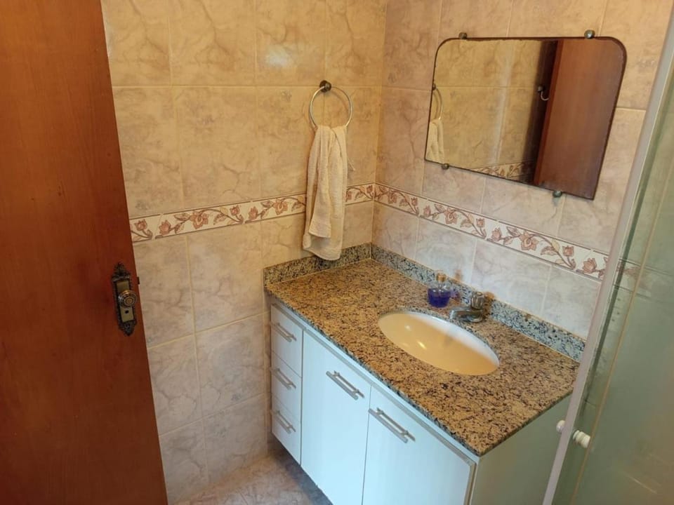 Duplex familiar próxima ao shopping House in São Pedro da Aldeia