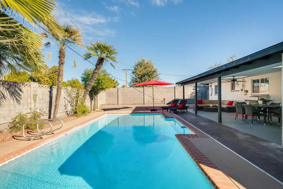 Superhost 3BR Pool Escape near Old Town & PHX House in Phoenix