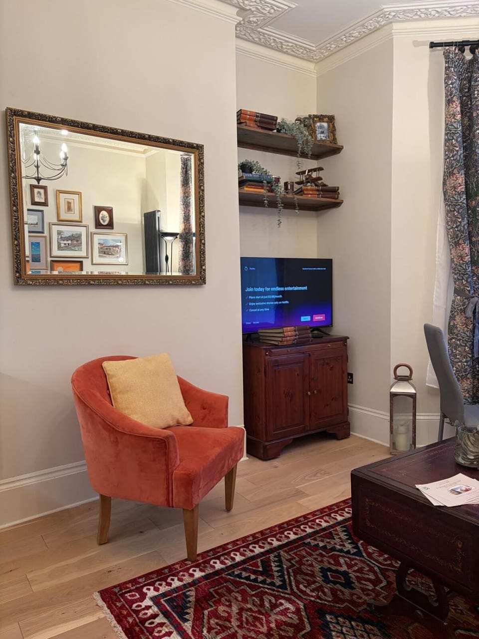 Victorian First-Floor 2-Bed flat near Notting hill Apartment in City of Westminster