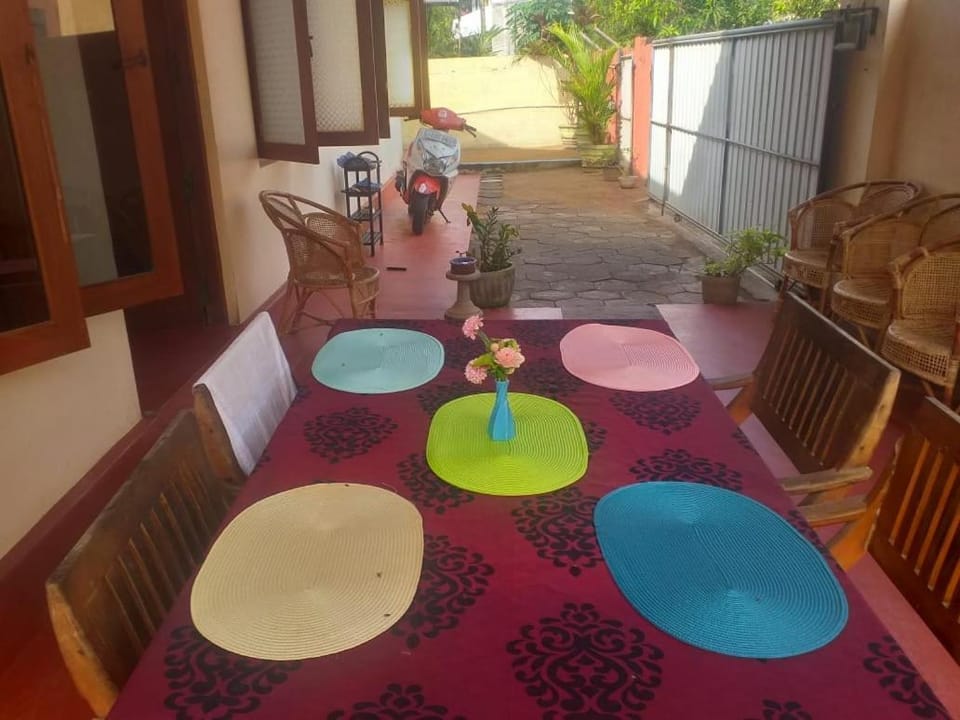 Olu villa Bed and Breakfast in Wadduwa