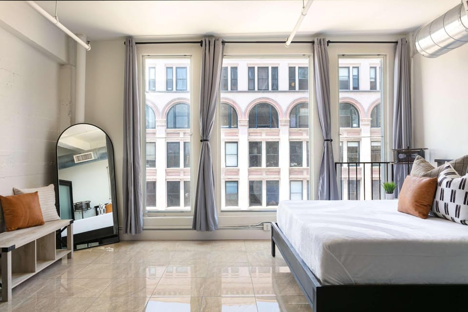 SD Modern Rustic 3BR Apartment Apartment in Gaslamp Quarter