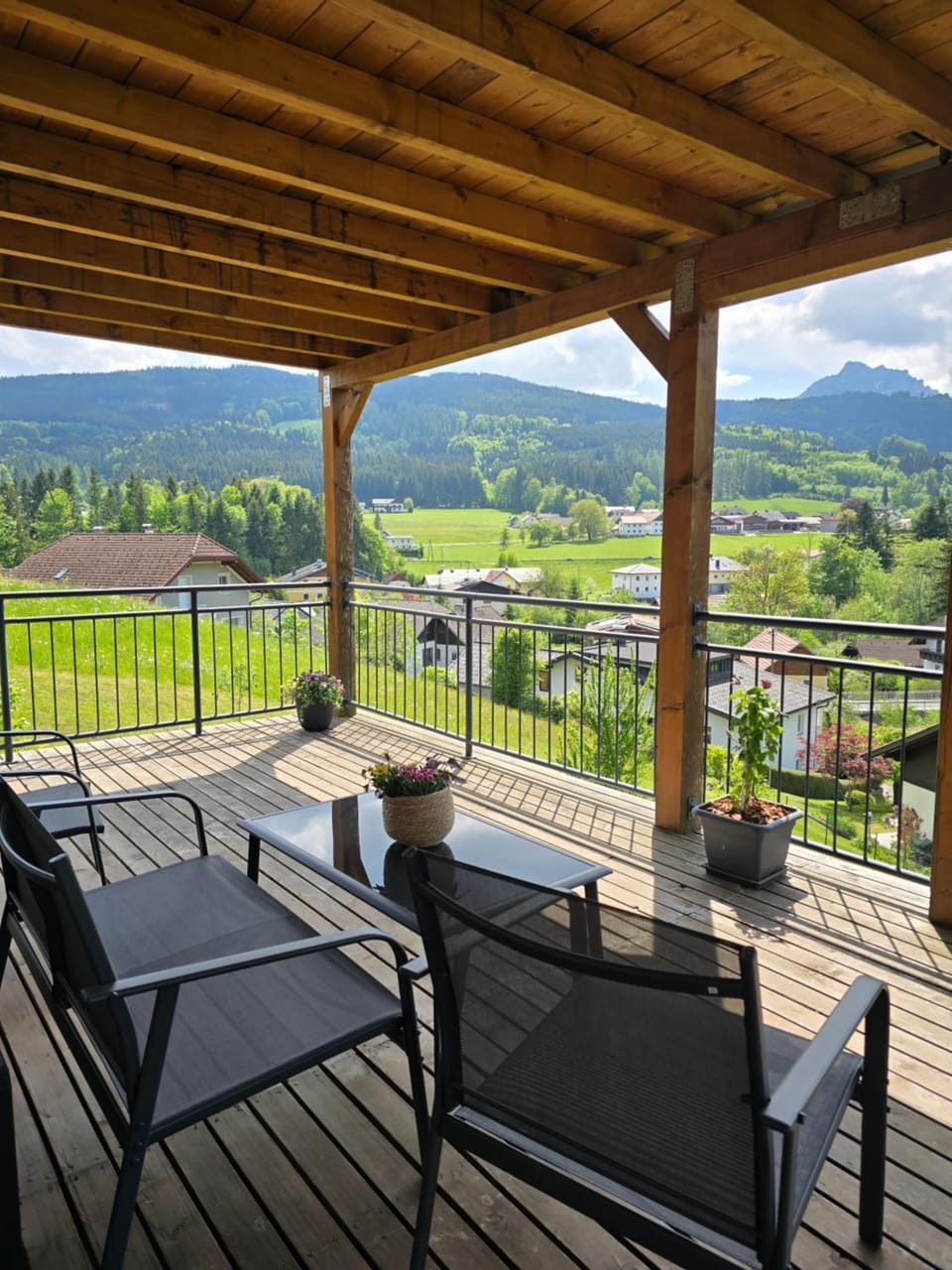 Naturnah & gemütlich - Feriennest mit Bergkulisse Apartment in Upper Austria