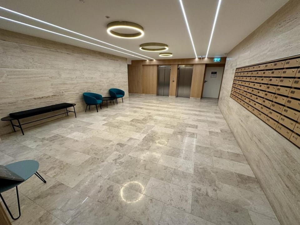 Modern 1BR Apartment with Private Parking and Terrace near Romexpo Apartment in Bucharest