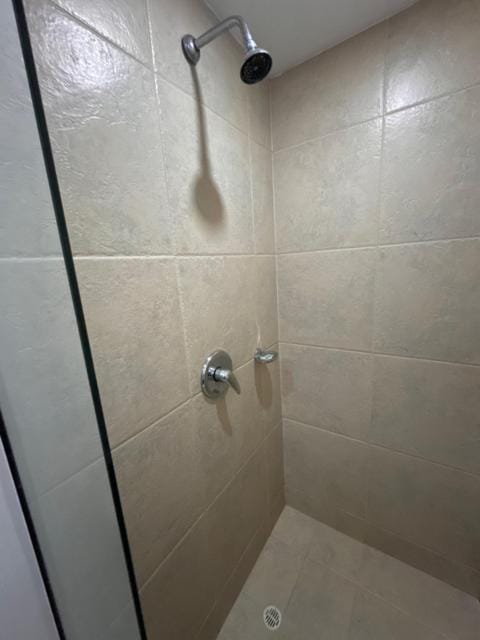 Cómoda Habitación condominio, wifi, piscina Vacation rental in Medellin