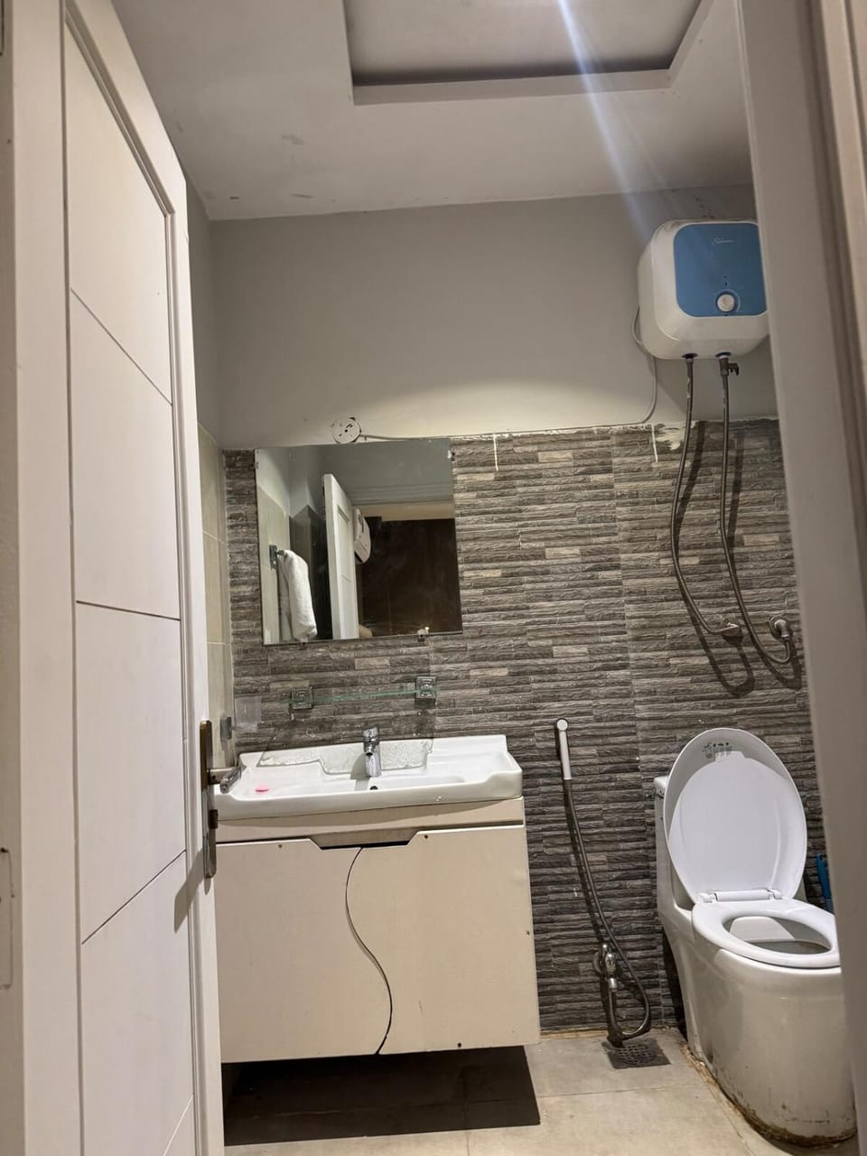The Luxe spacious Two-Bed Suite Apartment in Lahore