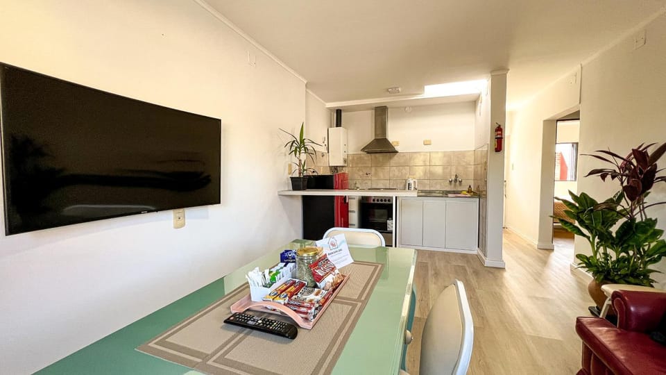 TV and multimedia, Seating area, air conditioner