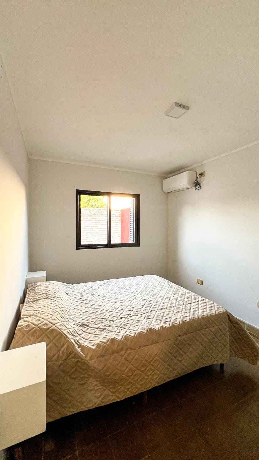 Bed, Photo of the whole room, Bedroom, air conditioner