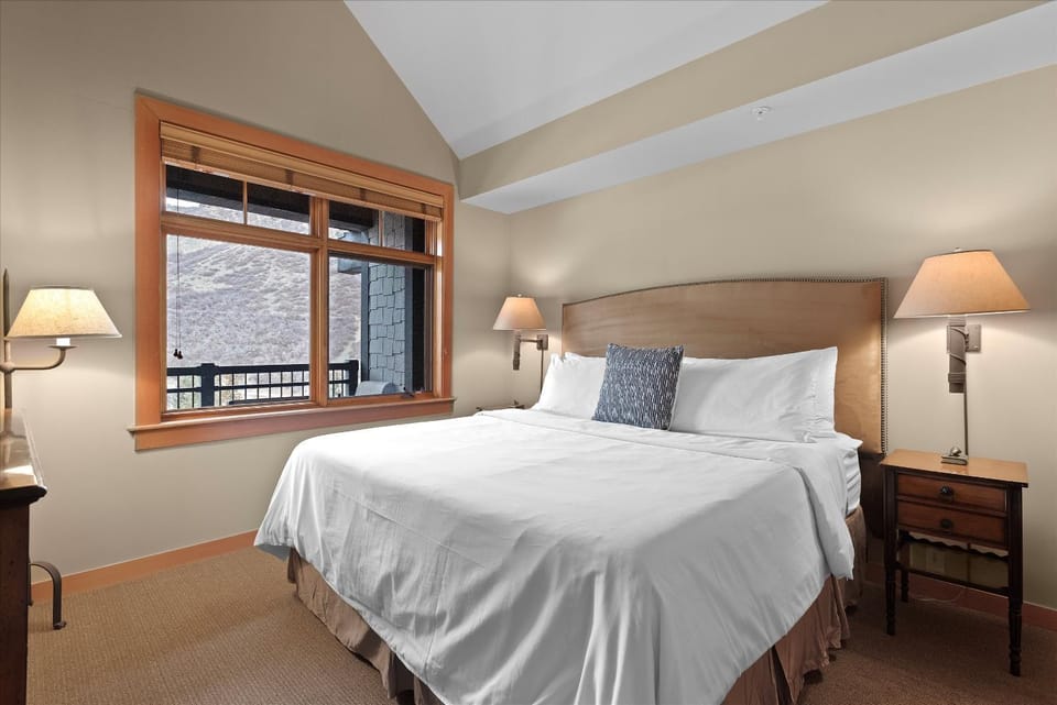 NEW! Northstar Nook Capitol Peak Lodge #3405 House in Snowmass Village