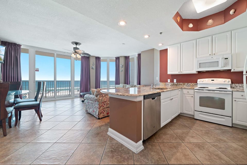 Lighthouse Unit 318 House in Gulf Shores