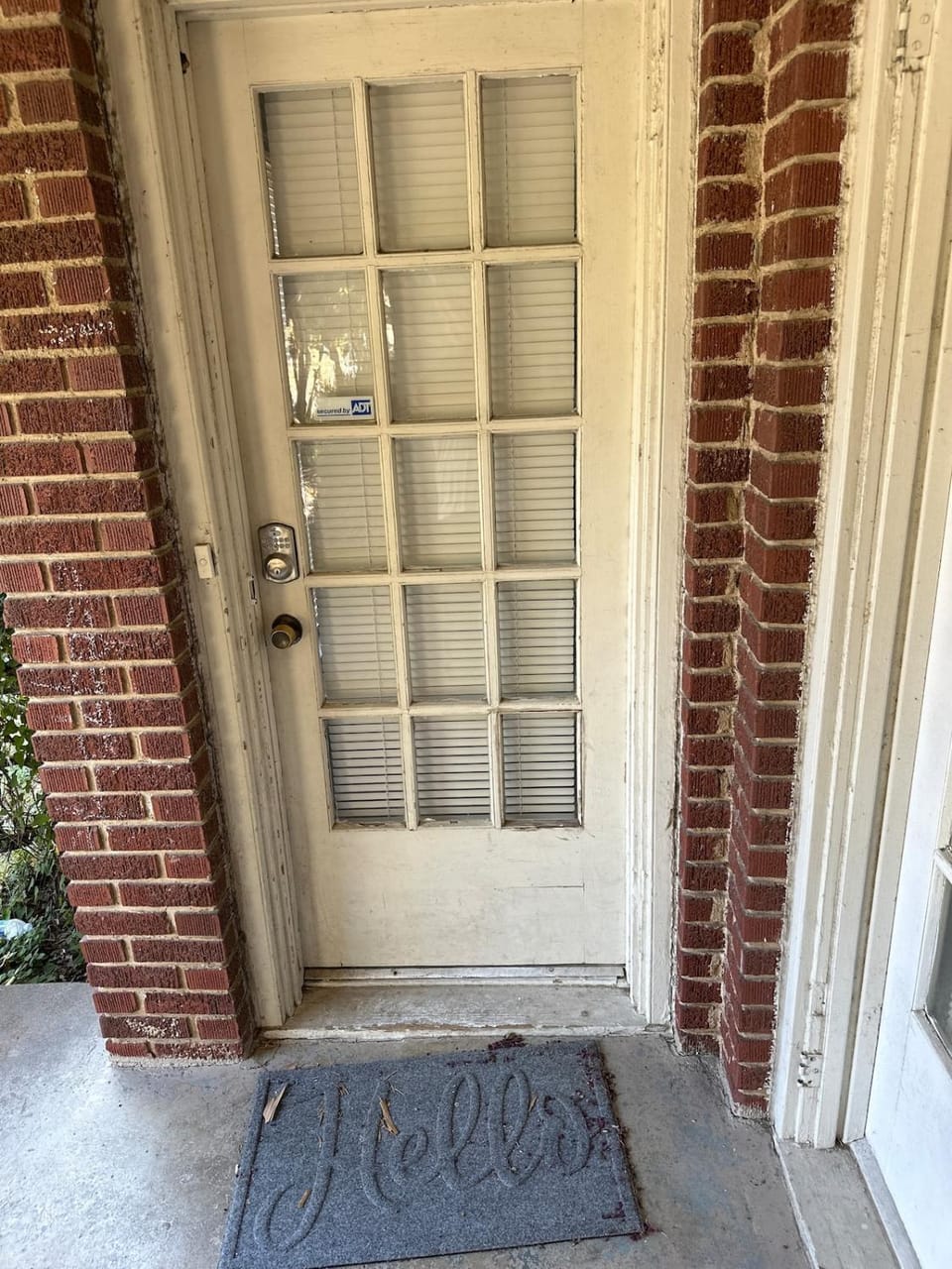 Facade/entrance