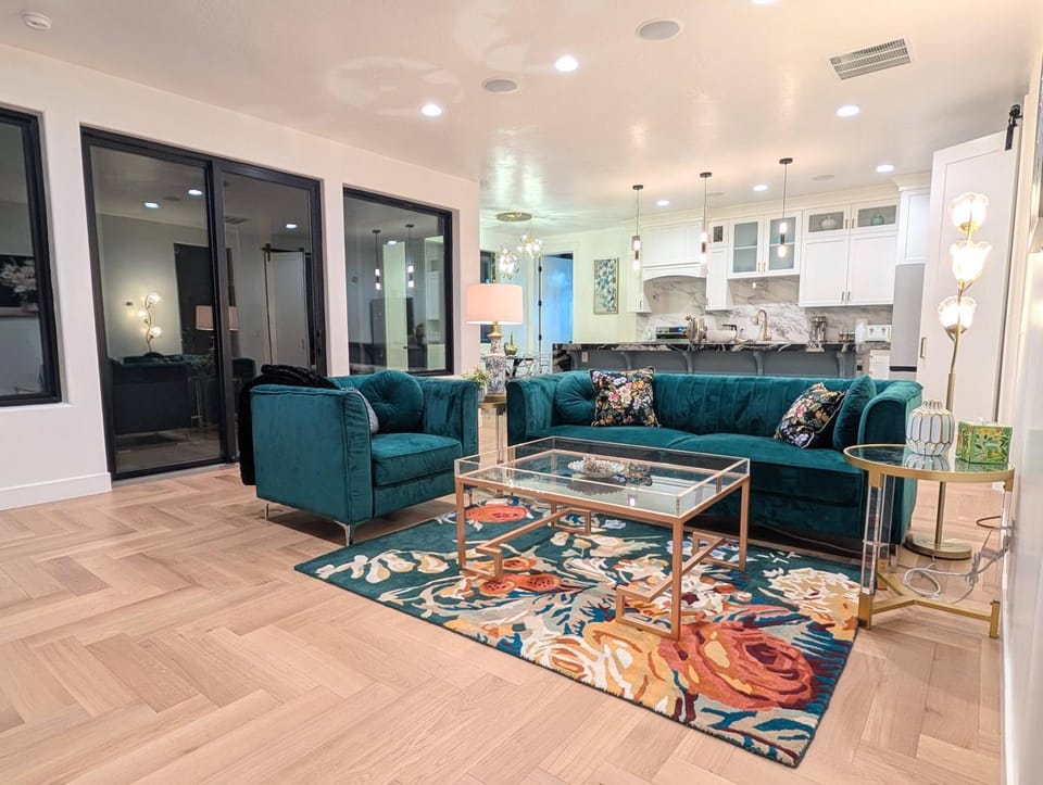 Luxury Modern 4 Bedroom House Near Capitol Reef NP Villa in Torrey