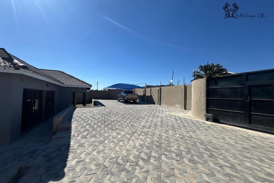 Property building, Parking