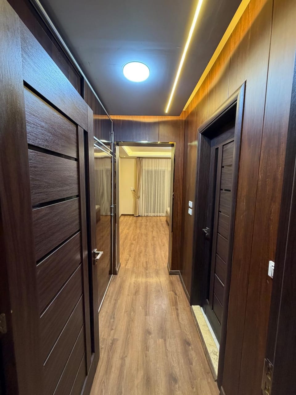 Modern 4BR 3Bath Stylish Spacious Apartment in Cairo Governorate