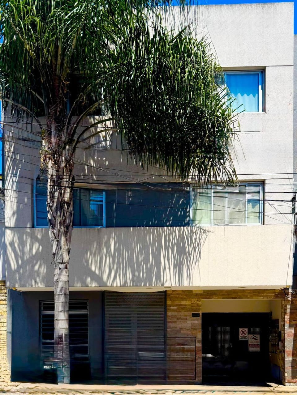 Property building, Facade/entrance, Off site