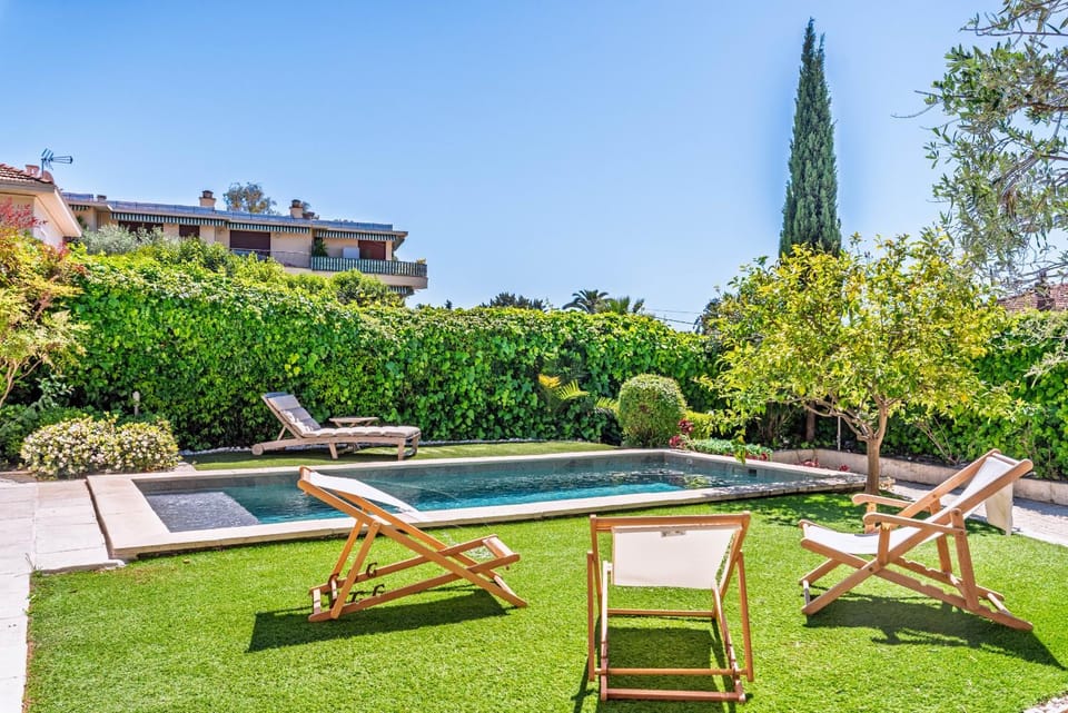 Marie by Terrys Homes Villa in Cannes